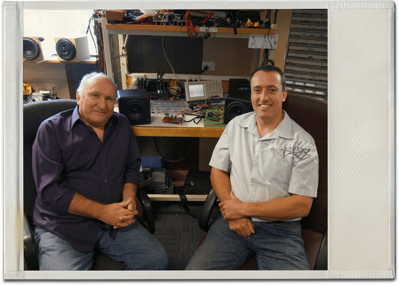 Frank Hinton (Grover Notting Lead Designer) and Mark Van Vegten (CR-Driver Designer).